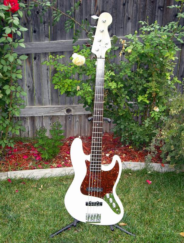 How do YOU define "Jazz Bass"?